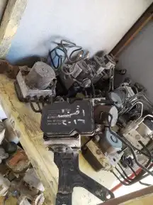 أخصائي باكمات فرامل واجهزة ABS 14