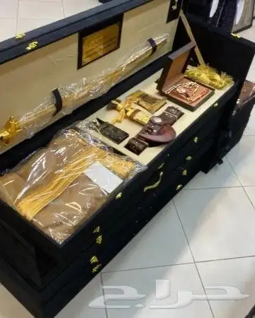 دروع وسيوف ومشالح وأطقم هدايا للمناسبات 16