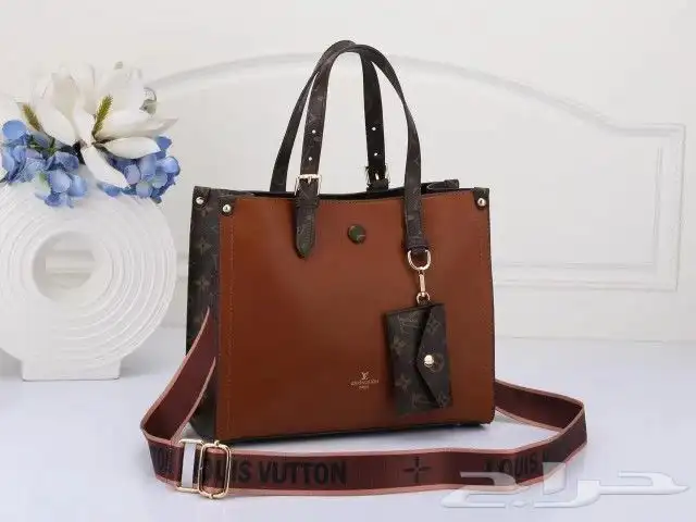 شنط ماركة لويس فيتون 7 موديلات 35