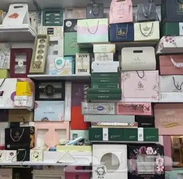 مطابع دعاية وإعلان لوحات اكرليك لوحات إرشادية بوكسات شنط 10