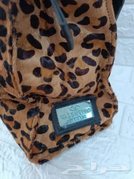 للجمله 100 شنطه مستعمل ماركات اصليه 17