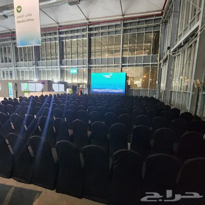 كرأسي وكنب أسود 4