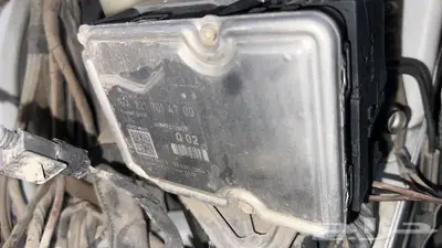 قطع غيار 2013s300مرسيدس 23