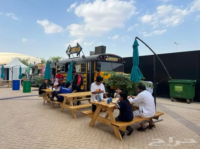 فود ترك باص برجر هوت دوج فرايز 1