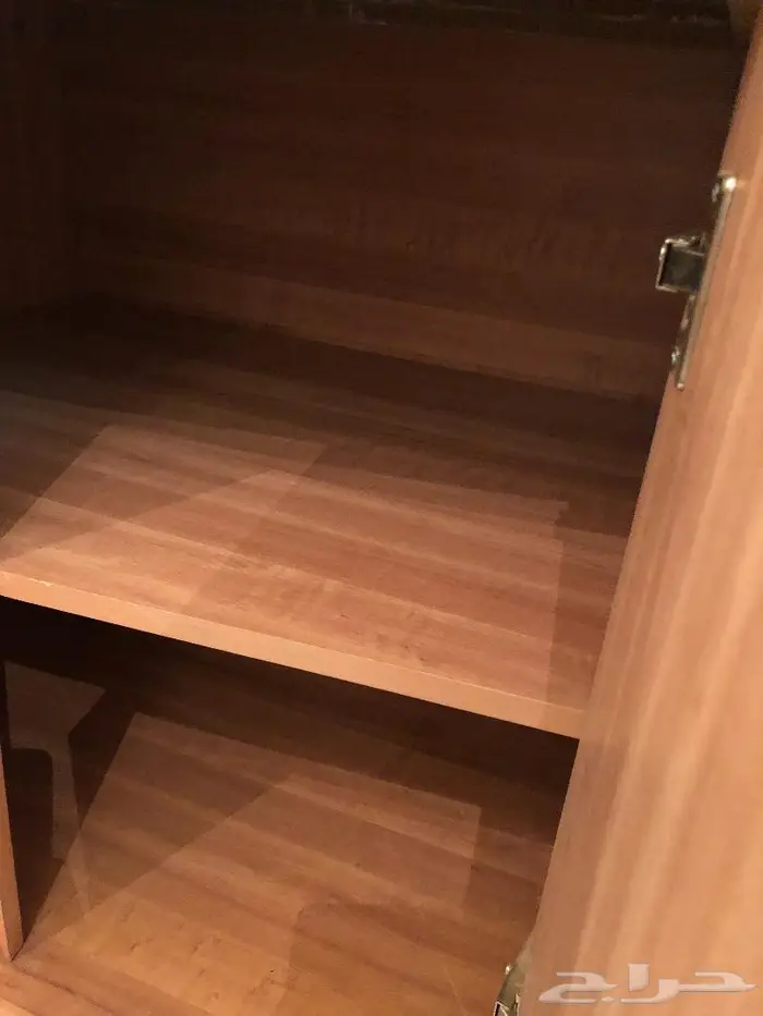 دولاب تلفزيون كبير للبيع جديد تقريبا 6