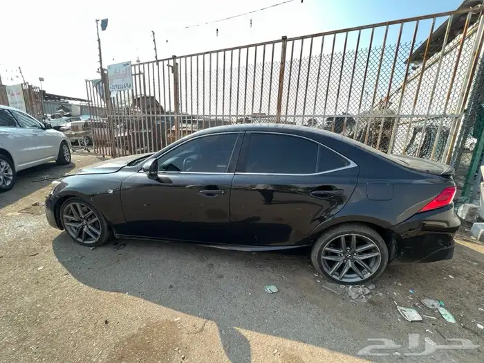 لكزس is250 تشليح قطع غيار لكزس 2