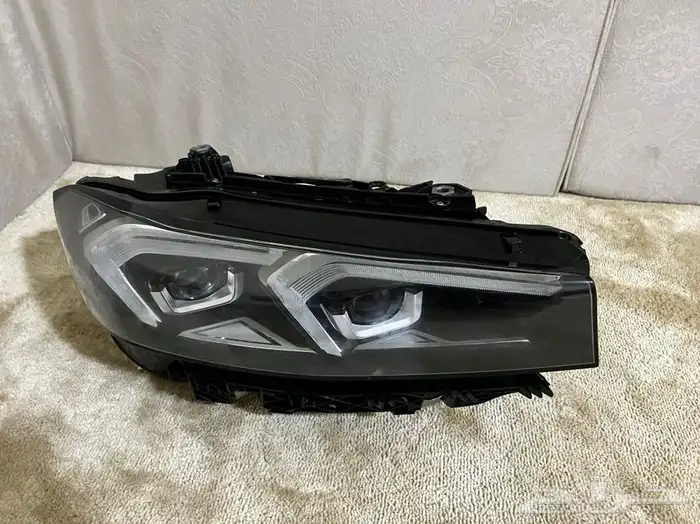 طقم شمعات بي ام 300   2023 0