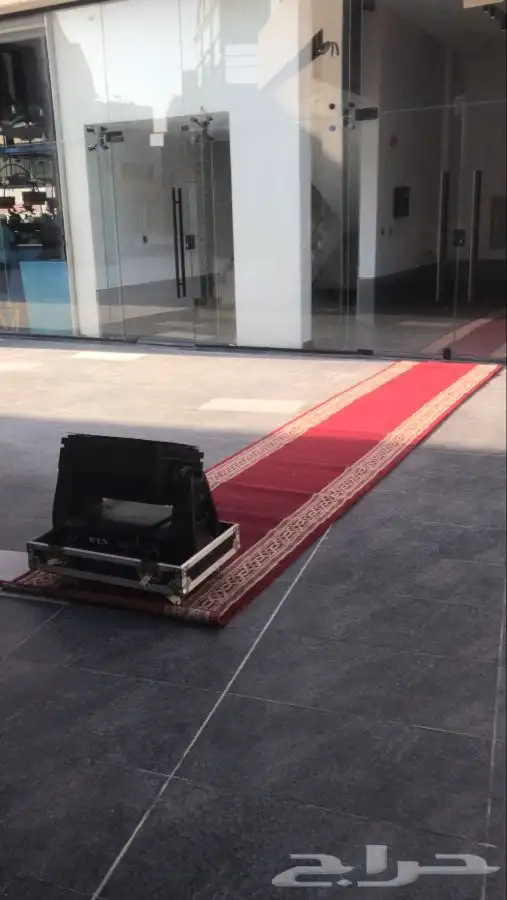 افتتاح وحفلات 18