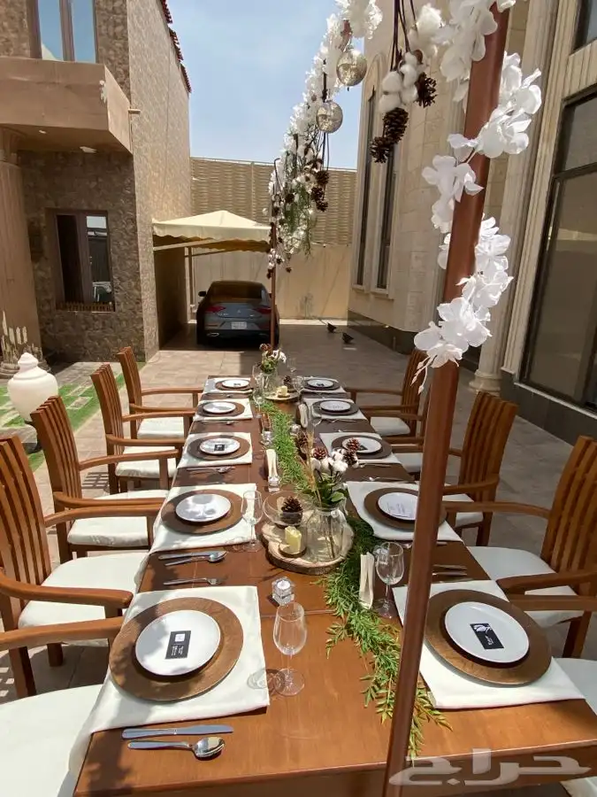 طاولات وكراسي للبيع مستعجل 2