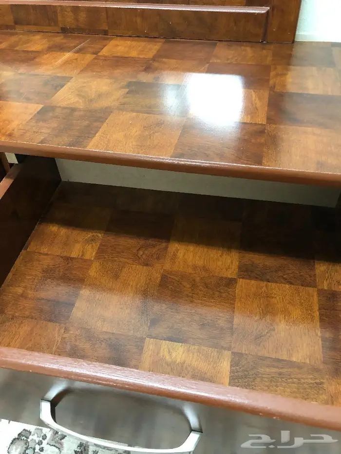 تسريحة للبيع 1