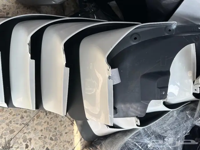 لاندكروزر 2013 1