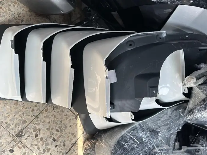 لاندكروزر 2013 4