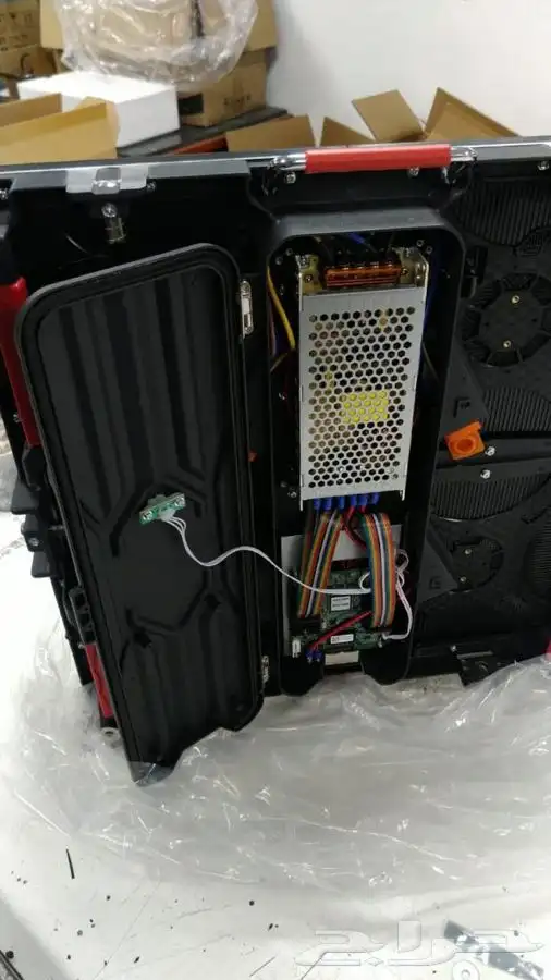 صيانة جميع انواع الشاشات الليد وتوريد وضمان لمدة عام 10