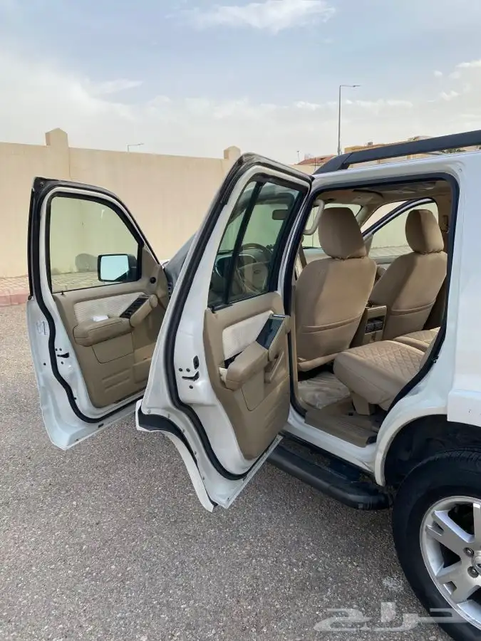 للبيع فورد اكسبلور 2009 XLT دبل 14