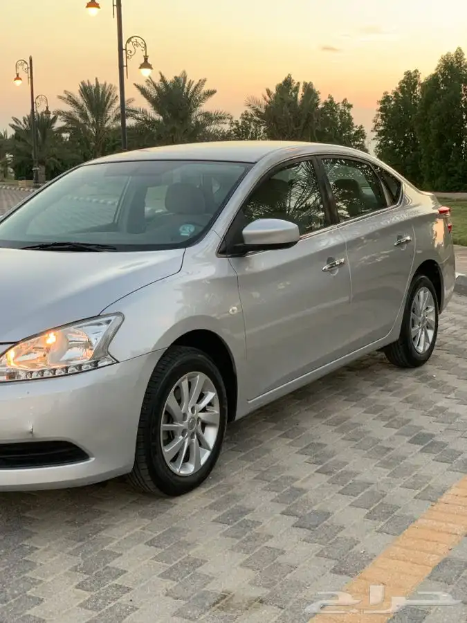 للبيع نيسان سنترا بحالة الوكالة 2019 1
