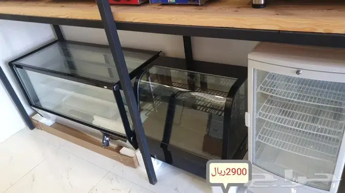 ثلاجات عرض الات قهوة 24