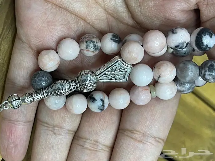 سبح من احجار 0