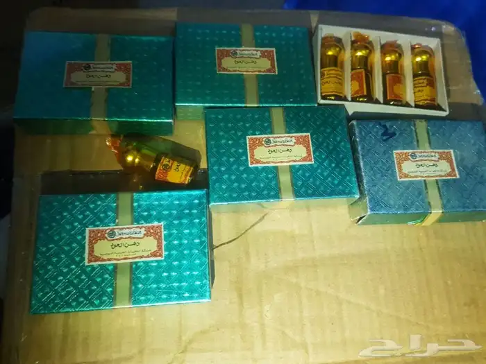 دهن عود قديم جدا 1