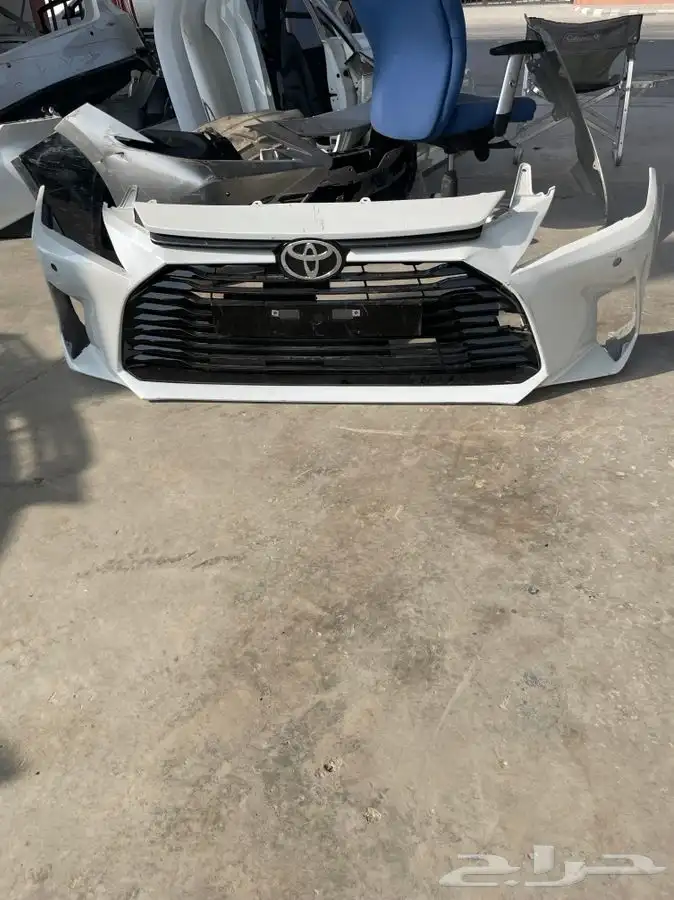 صدام امامي تيوتا يارس موديل 2023_2024 وكاله 0