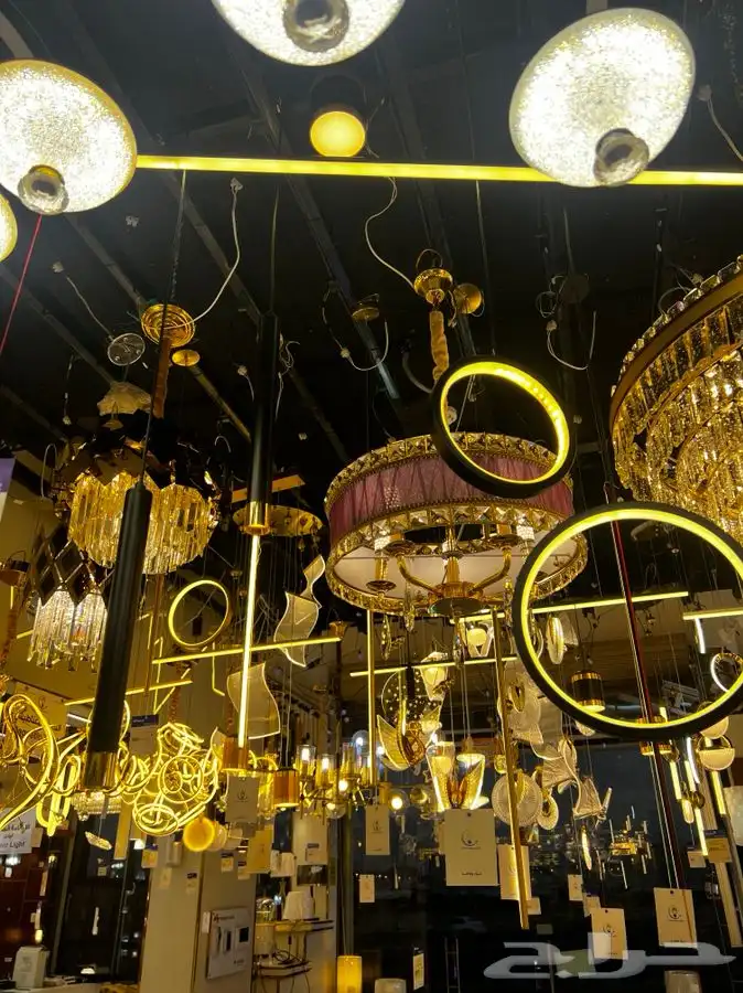 نجف ثريات 81