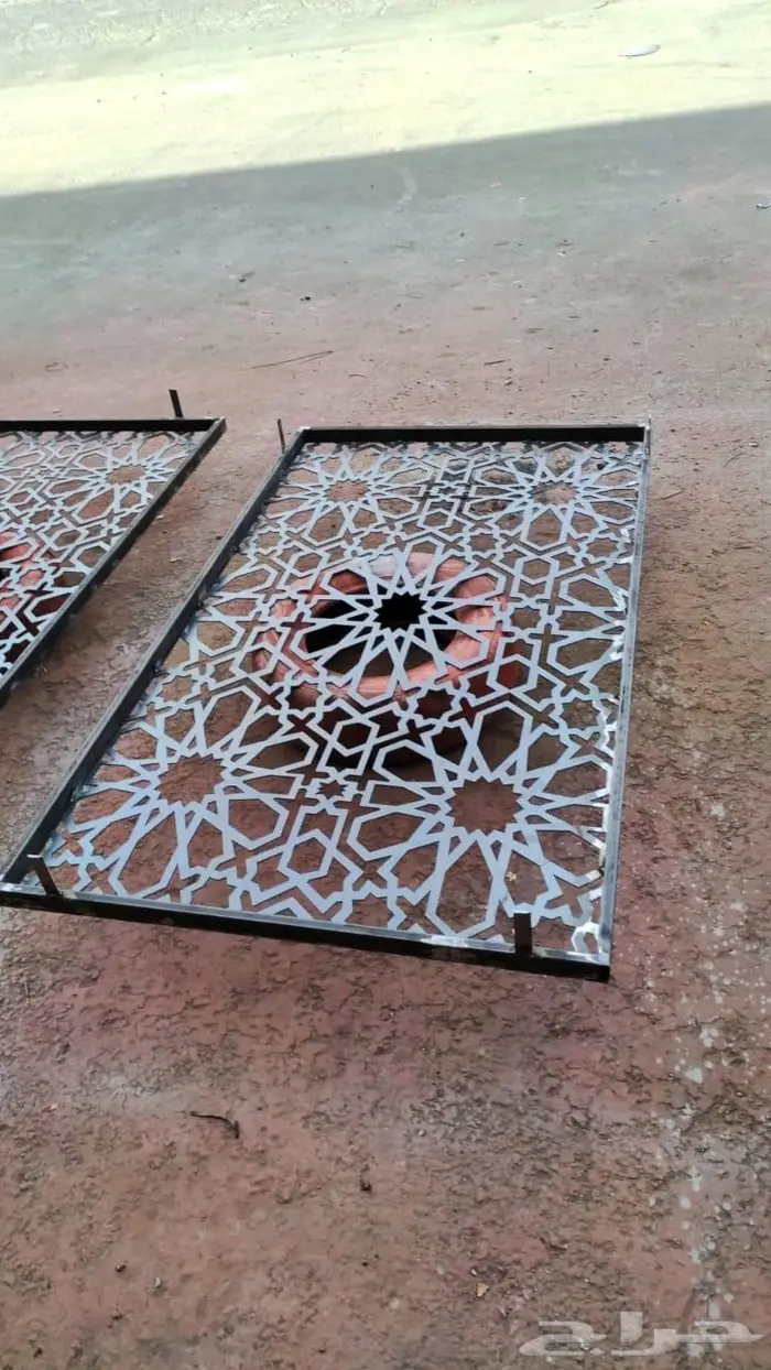 ورشة حدادة ومظلات وسواتر 13