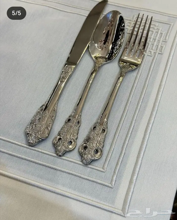 طقم سفرة ملاعق وسكاكين وشوك 2