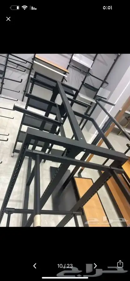 منبر خشبي. استاندات ارفف عربة فندقي 8