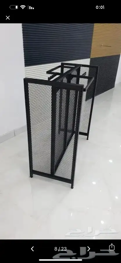 منبر خشبي. استاندات ارفف عربة فندقي 10