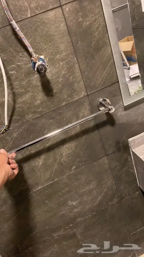 سباك مصري موجود سياره 14