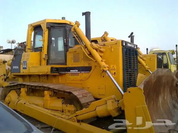 بلدوزرات __ دركتل 155 للإيجار كوماتسو 0