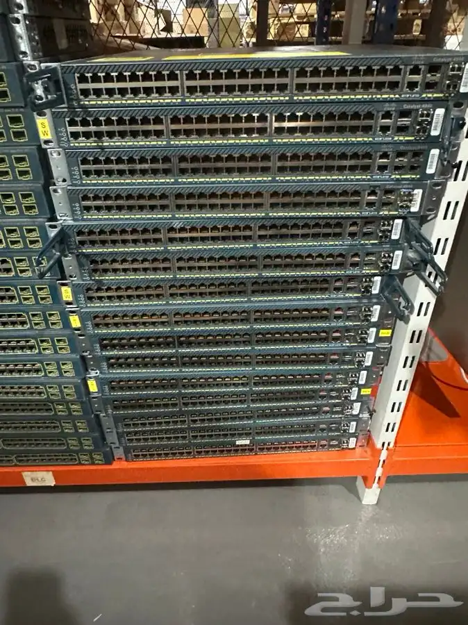 سويتش سيسكو CISCO 1