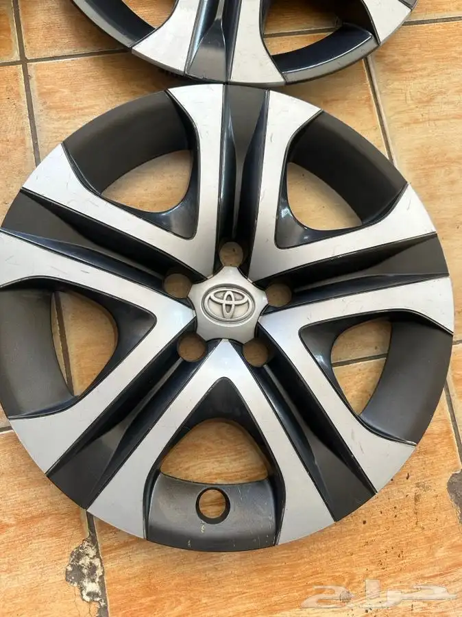 طاسات تويوتا راف فور اصلي وكاله طيس 1