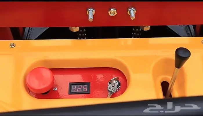 رافعة شوكية فوركلفت هيدروليك 1