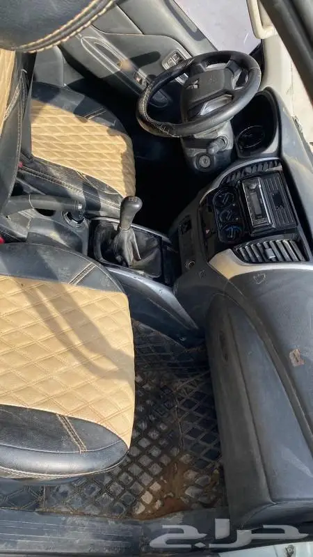 ميتسوبيشي L200 2021 مصدوم قطع غيار 2
