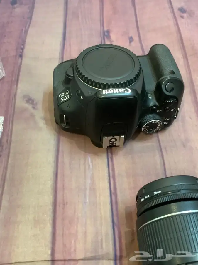 كاميرا كانون D600 مع اكسسوارات 6
