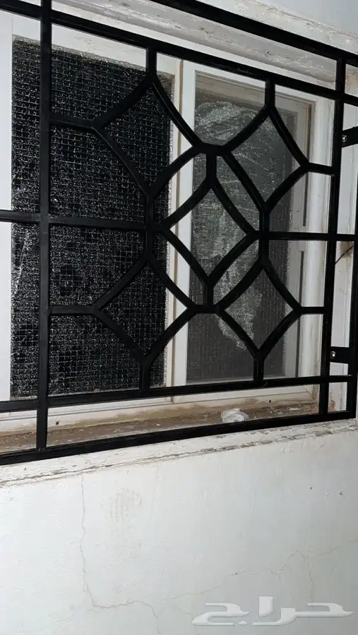 حداد سواتر مضلات pvc لكسان ابواب هناجر قرميد ساندوتش بنل 44