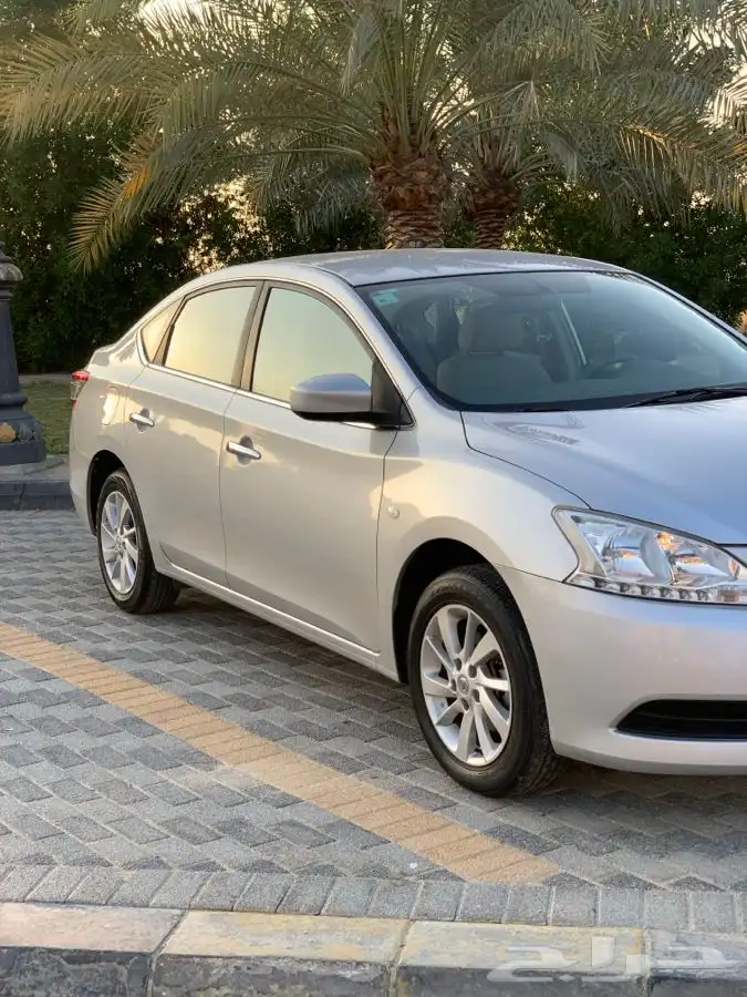 للبيع نيسان سنترا 2019 2