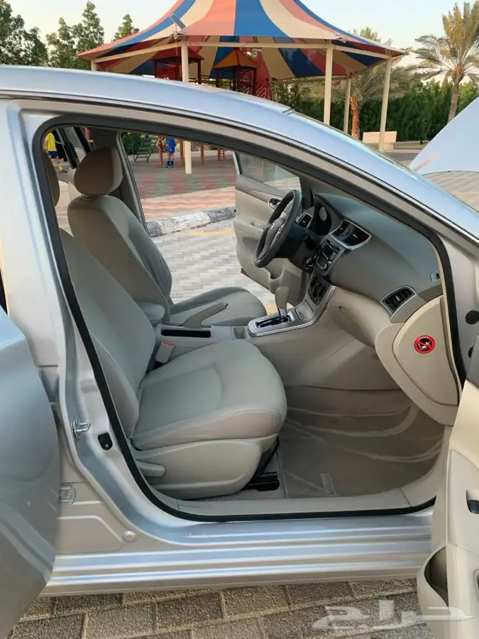 للبيع نيسان سنترا 2019 12