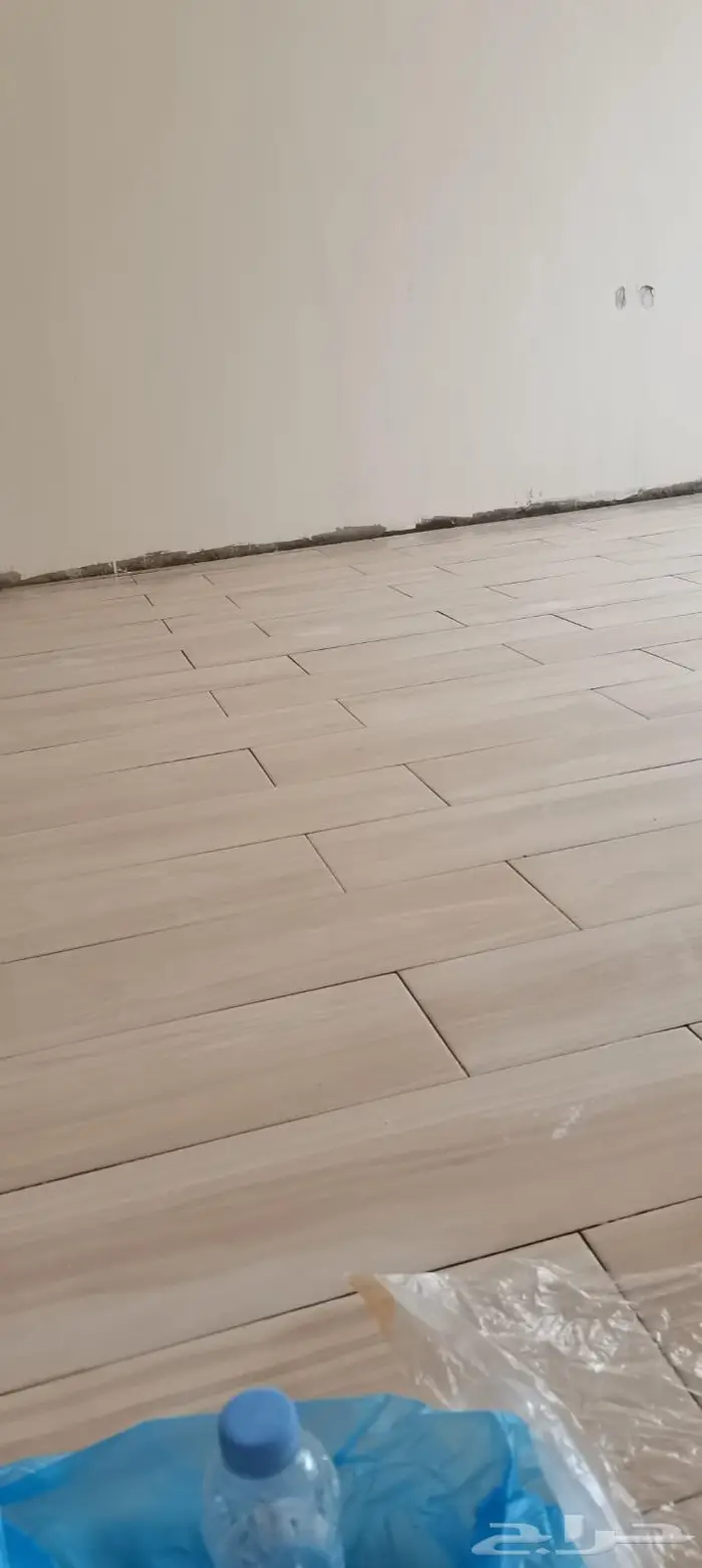 لدينا مبلطين ومليسين ونجارين وسباكين كل مهن المقاولات الأخرى 11