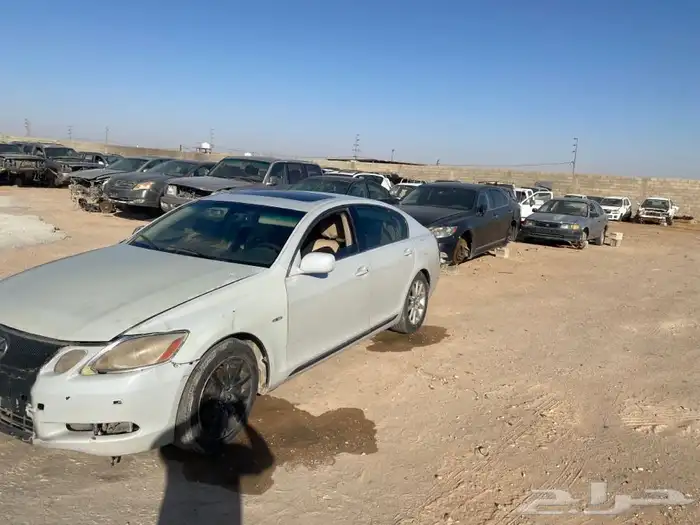 قطع غيار لكزس GS300 موديل 2007 1