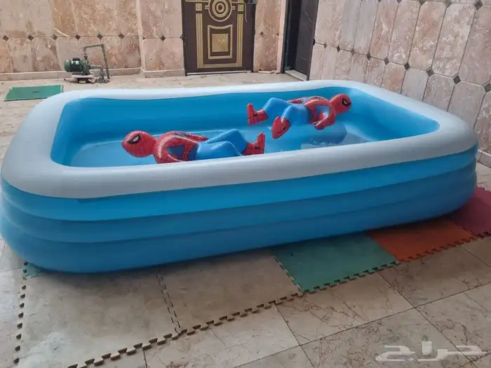 مسبح اطفال كبير جديد بكرتونه غير متوفر 5