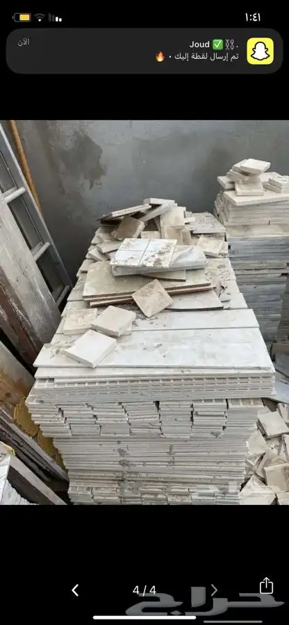 السلام عليكم ورحمة الله وبركاته عندي بلاط للبيع حبه بريال 1