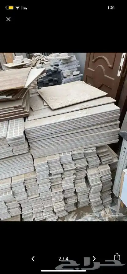 السلام عليكم ورحمة الله وبركاته عندي بلاط للبيع حبه بريال 0