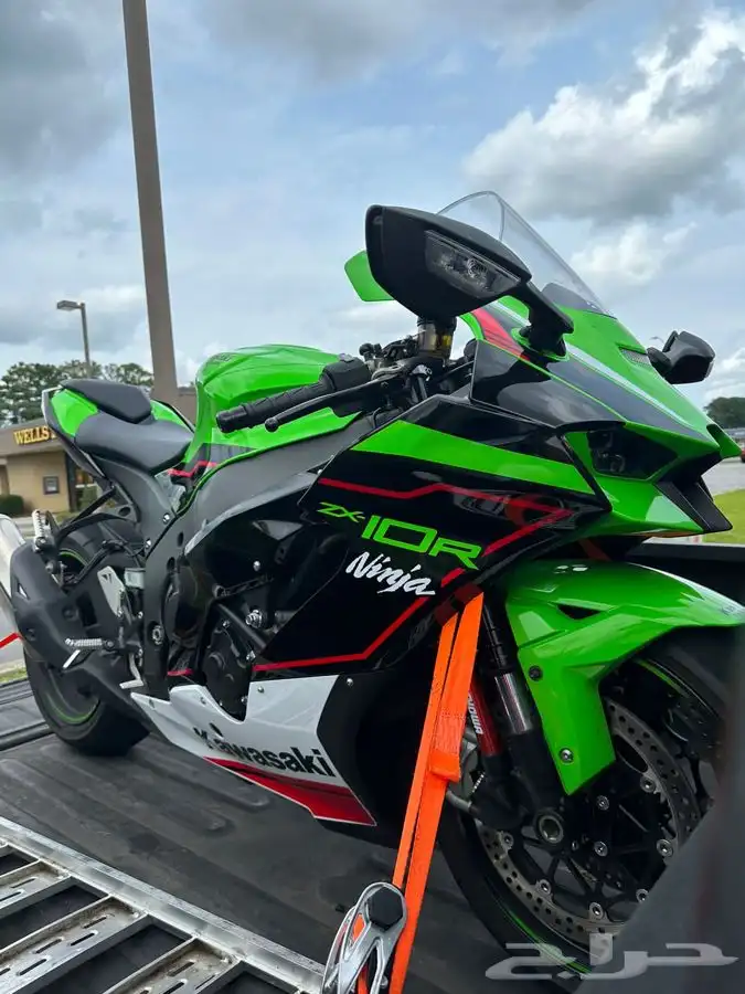 KAWAZAKI ZX10R 3
