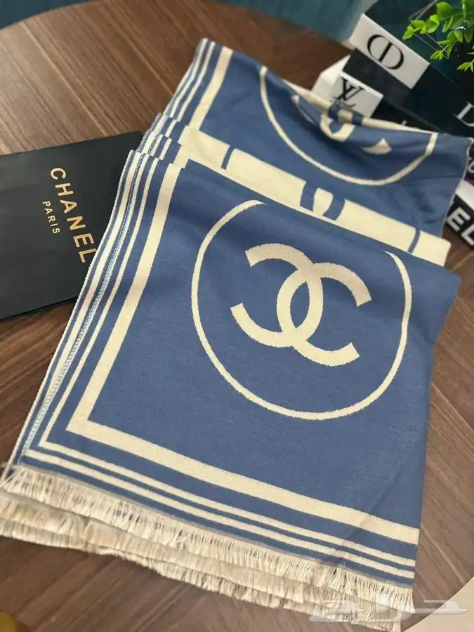 اسكارفات شالات جميع الماركات جوده عاليه نسائيه ورجاليه 32