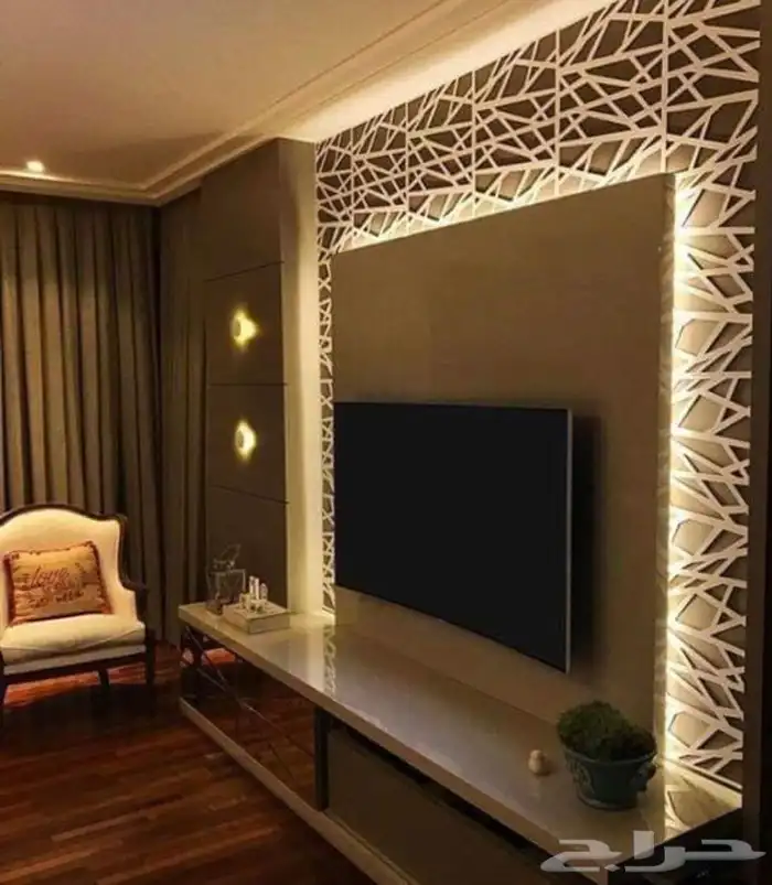 مقاول كهرباء وسباكه. 1