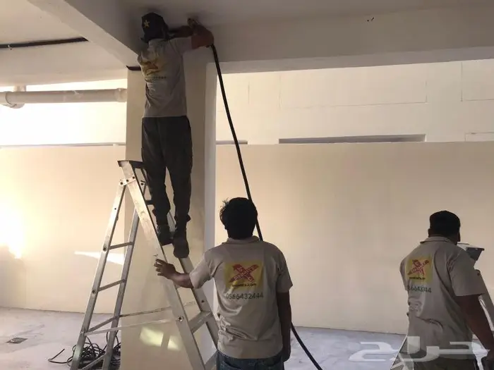 عرض 2 كاميرات مراقبة هكفجن 5ميغابكسل 799 ريال شامل التركيب 2