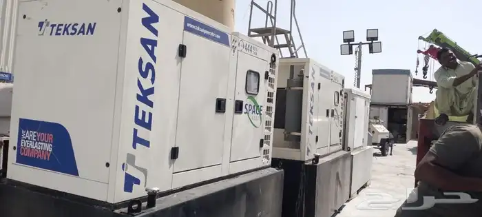 تاجير مولدات و تورلايت generator and tower light LED rental 7