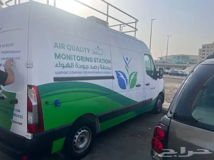 طباعة مع تركيب استيكر السيارات 17