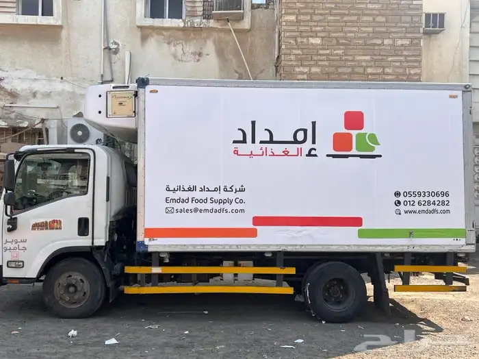 طباعة مع تركيب استيكر السيارات 15